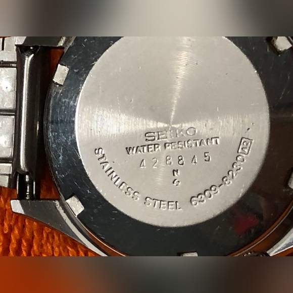 1983 Vintage Seiko 5 6309 8230 Automatic Watch BLACK DIAL DAYDATEa - Picture 6 of 14